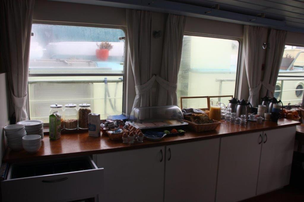 Hotelschip Gandalf Amsterdam Bagian luar foto